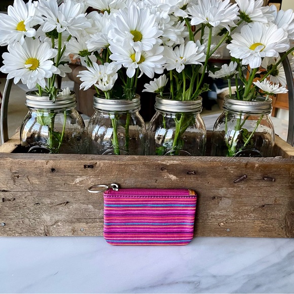 Fossil•Key~Per•Zip-Top ID Case•“Colorful”~Berry Toned Stripes•Laminated Canvas🌼 - Picture 3 of 12